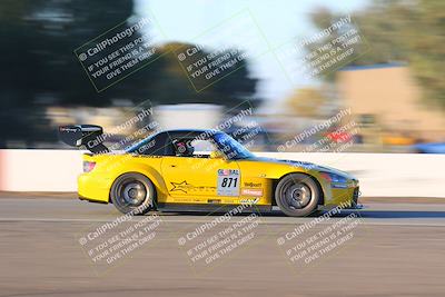 media/Nov-13-2022-GTA Finals Buttonwillow (Sun) [[d9378ae8d1]]/Group 1/Sunset (355pm)/